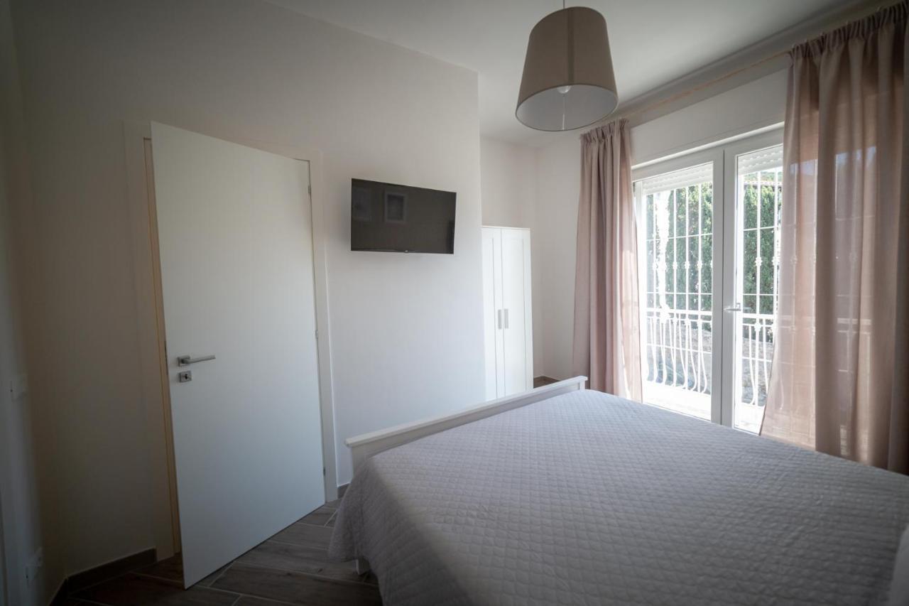 Saint Joseph Hotel Livorno Kültér fotó
