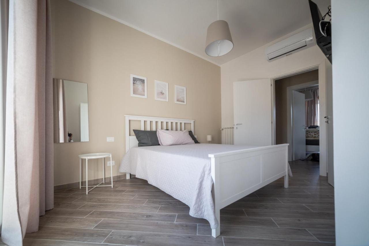 Saint Joseph Hotel Livorno Kültér fotó